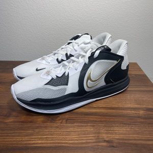 Nike Kyrie Low 5 White Metallic Gold DJ6012-101 Mens 11.5 Missing Lid